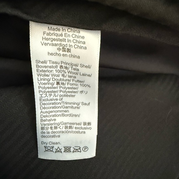 J. Crew 100% Wool Black Tuxedo with Bow Tie, Cummerbund, Suspenders & Travel Bag - Picture 9 of 16